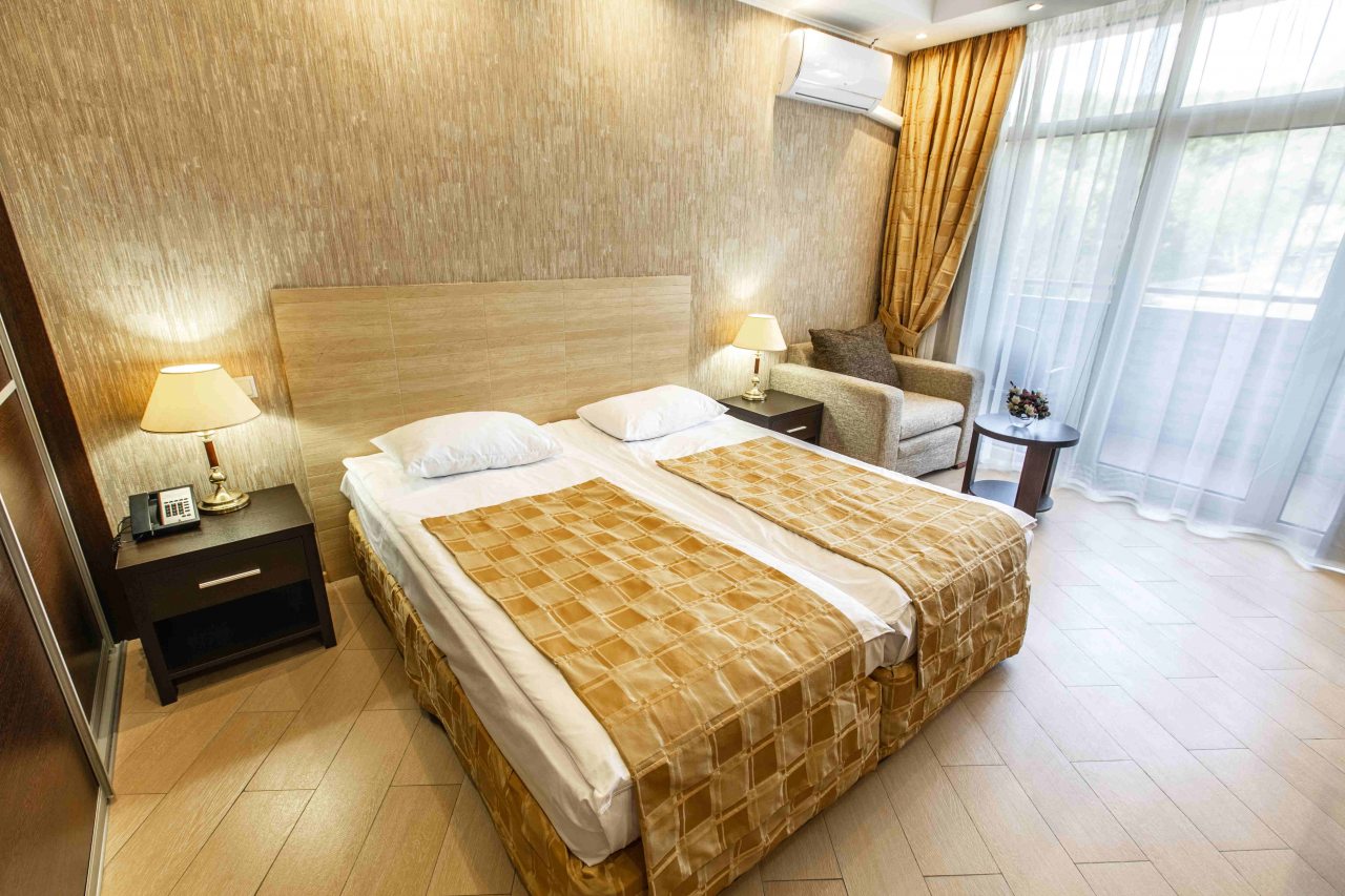 Двухместный (Стандартный двухместный номер с 1 кроватью или 2 отдельными кроватями) отеля Аквамарин Отель и Спа, Пляхо, Краснодарский край