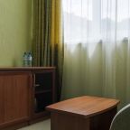 Двухместный (Стандартный двухместный номер с 2 отдельными кроватями, лечение включено), Санаторий Горный