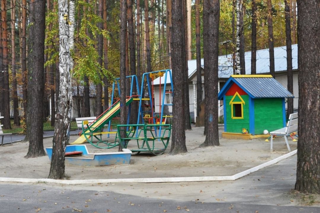 Детская игровая площадка, База отдыха Белый Парус