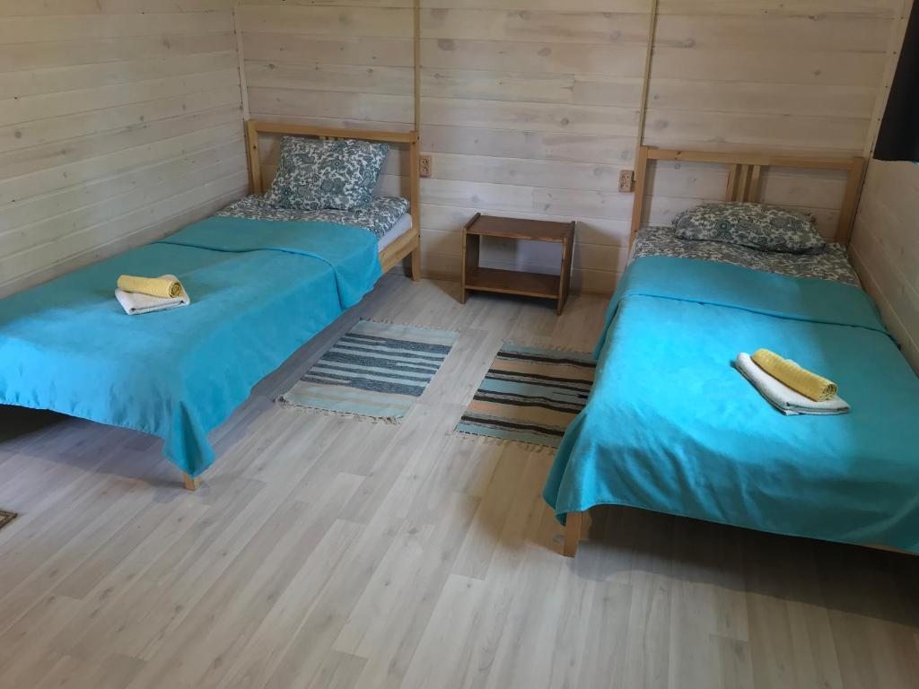 Двухместный (Двухместный номер с 2 отдельными кроватями и общей ванной комнатой) гостевого дома MirAni, Хужир