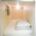 Капсула (Улучшенная, Односпальная, В общей комнате), Капсульный хостел Арбат 25