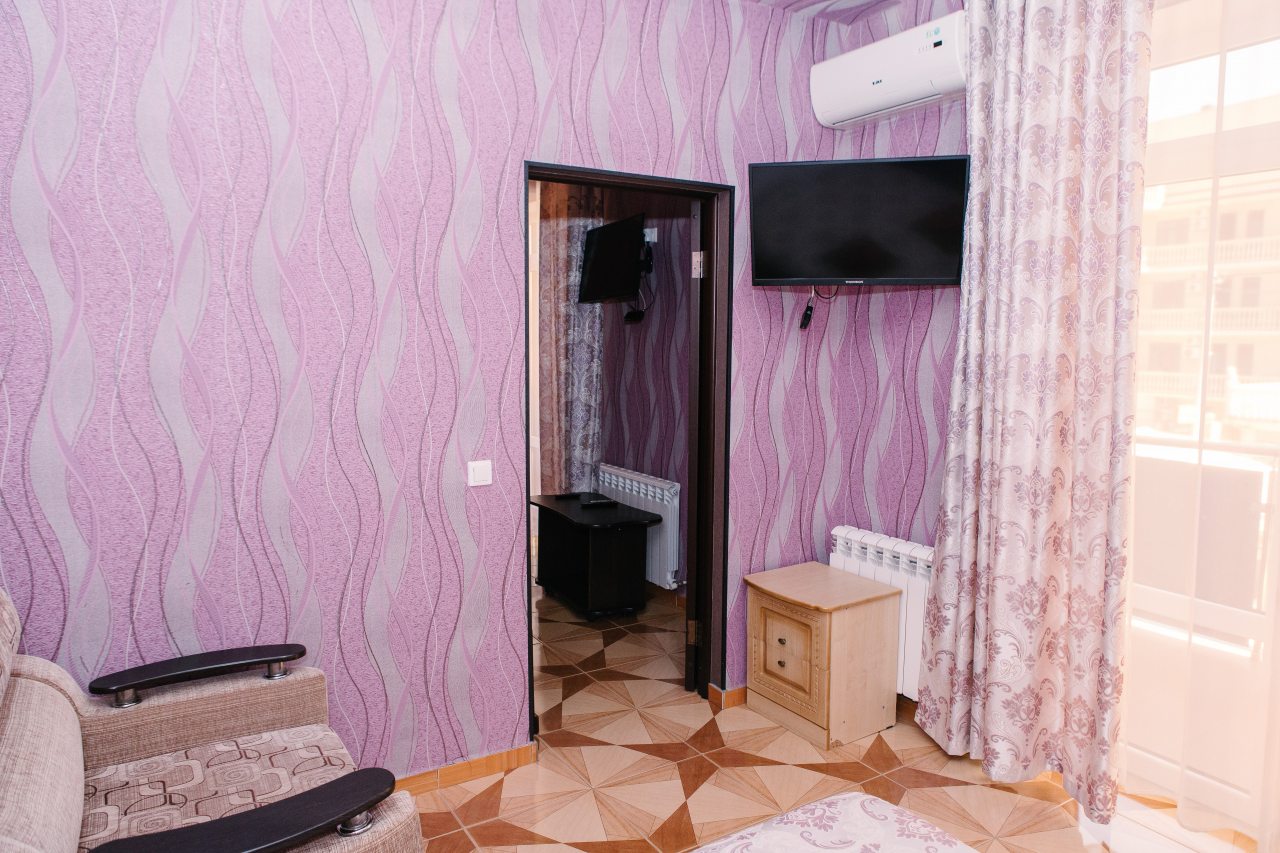 Семейный (Семейный люкс), Отель МегаЛюкс