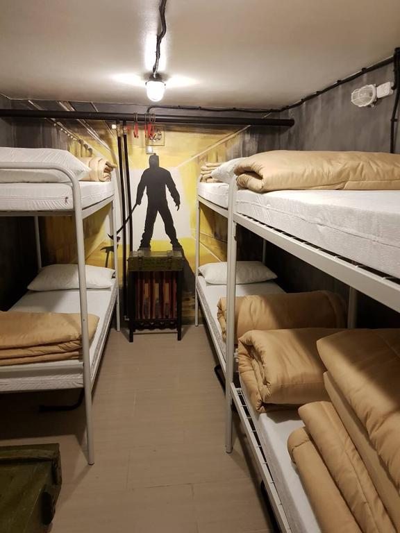 Номер (Кровать в общем 6-местном номере для мужчин и женщин) хостела Bunker, Пермь