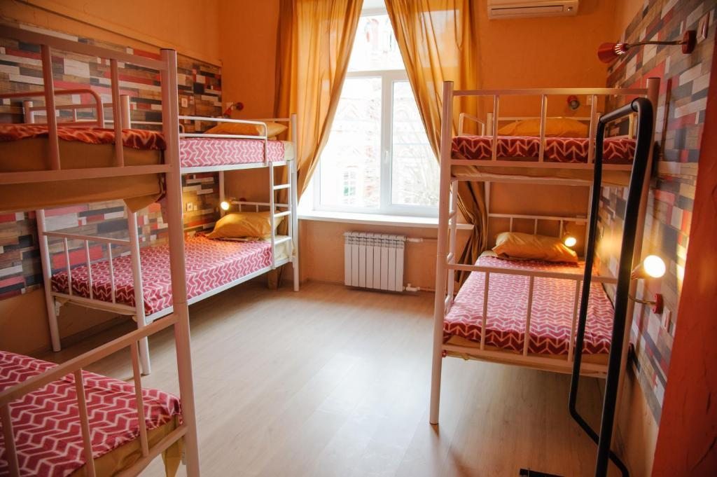 Номер (Кровать в общем 6-местном номере для мужчин и женщин) хостела На Липецкой, Волгоград