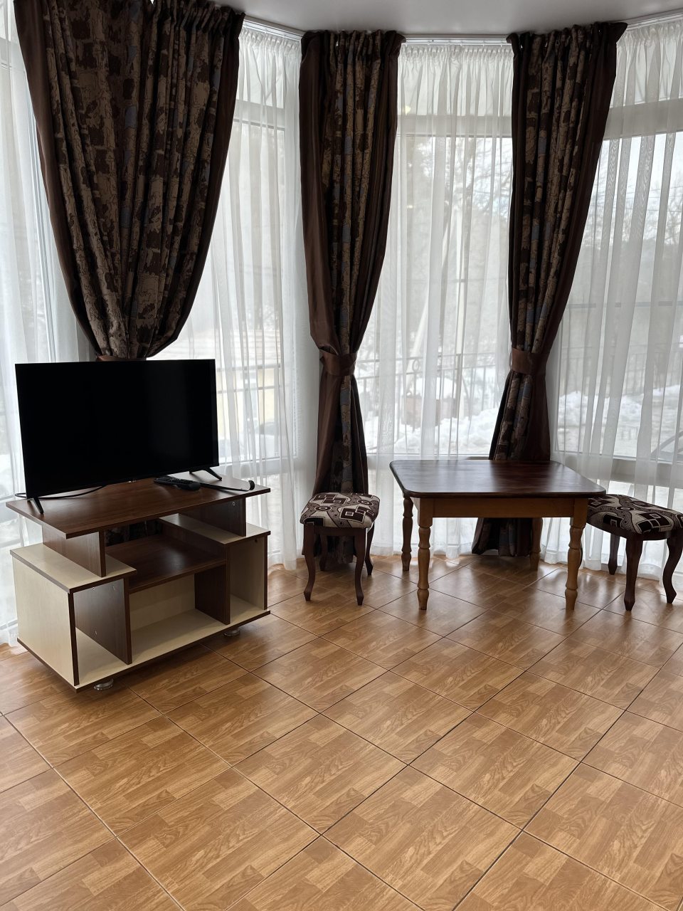 Семейный, Отель Green House