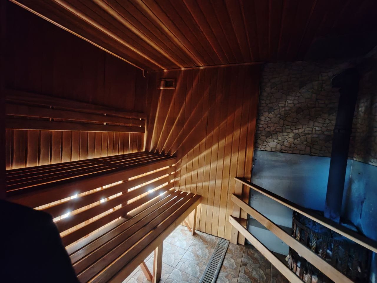 Сауна и бассейн