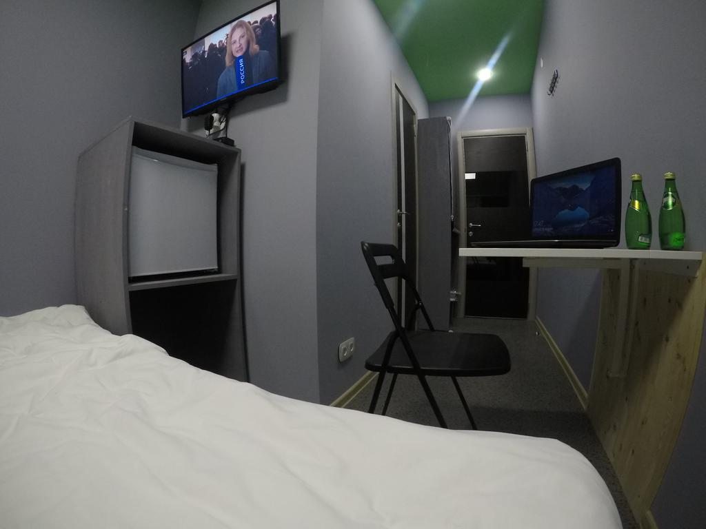 Двухместный (Большой двухместный номер с 2 отдельными кроватями) отеля Quantroom, Гатчина