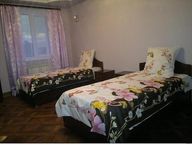 Двухместный (Двухместный номер с 2 отдельными кроватями) гостиничного комплекса Аракс, Артем