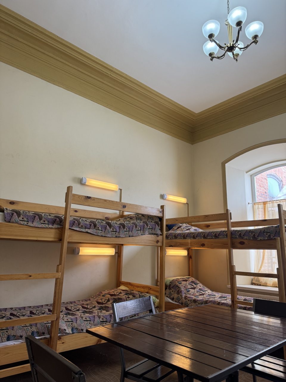 Номер (Кровать в общем 8-местном номере для мужчин и женщин) хостела Купца Осипова, Троицк, Челябинская область