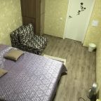 Двухместный (Семейный номер с двуспальной кроватью и дополнительной кроватью №5), Хостел Арена