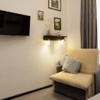 Трехместный (Номер с собственной ванной комнатой вне номера), Квартира Календарь