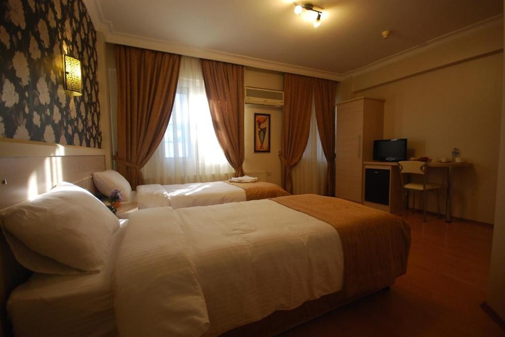 Отель Mini Hotel, Измир