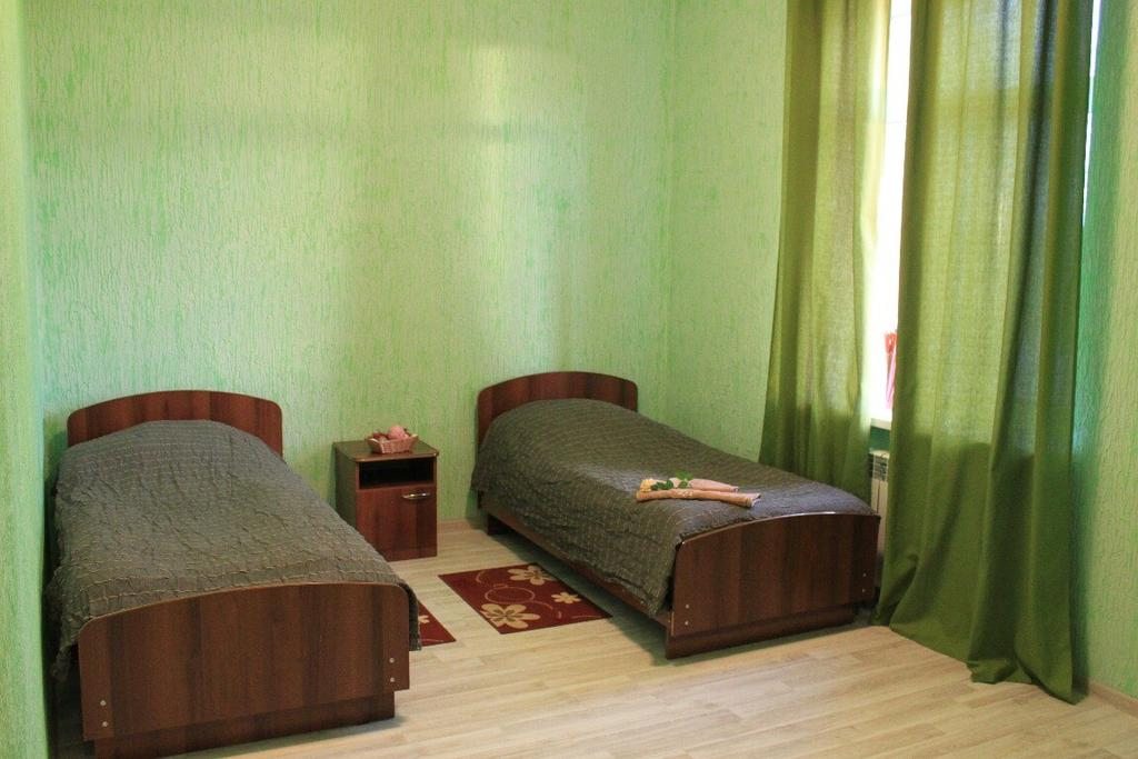 Двухместный (Бюджетный двухместный номер с 2 отдельными кроватями) отеля Рест Парк Камин, Смоленск