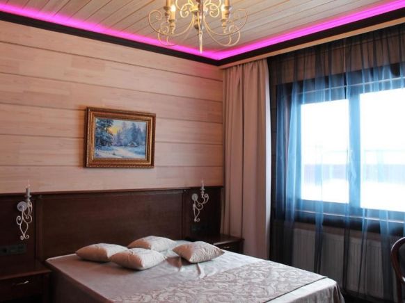 Фотография номера гостиницы Рyза Фэмили Парк - Времена Года