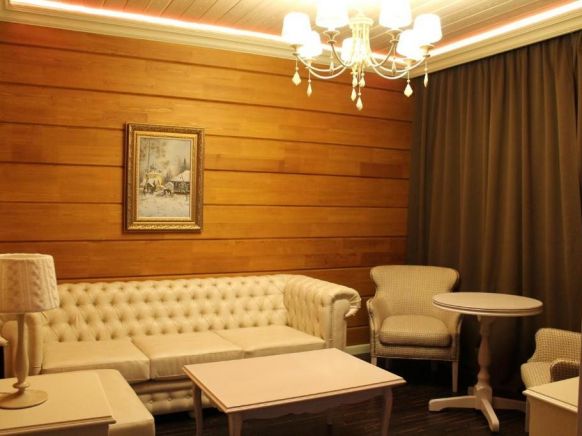 Фотография номера гостиницы Рyза Фэмили Парк - Времена Года