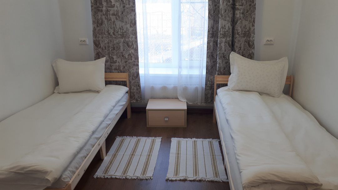 Двухместный (Стандарт с двумя односпальными кроватями) гостиницы ArtHotel, Невинномысск