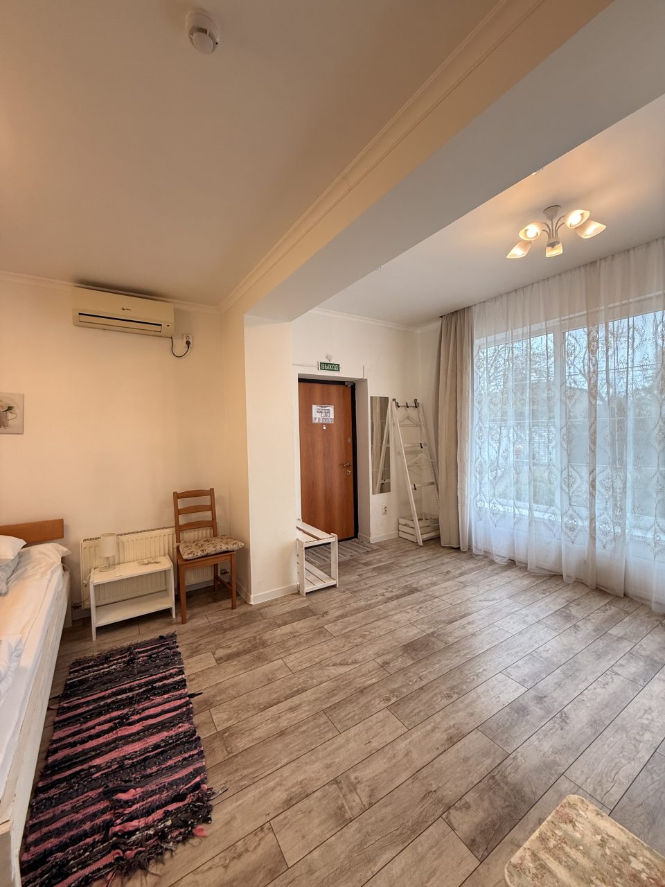 Студио, Гостиница ArtHotel