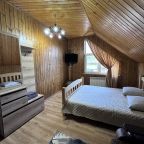 Семейный (Номер с двумя спальнями и видом на горы), Гостевой дом У реки