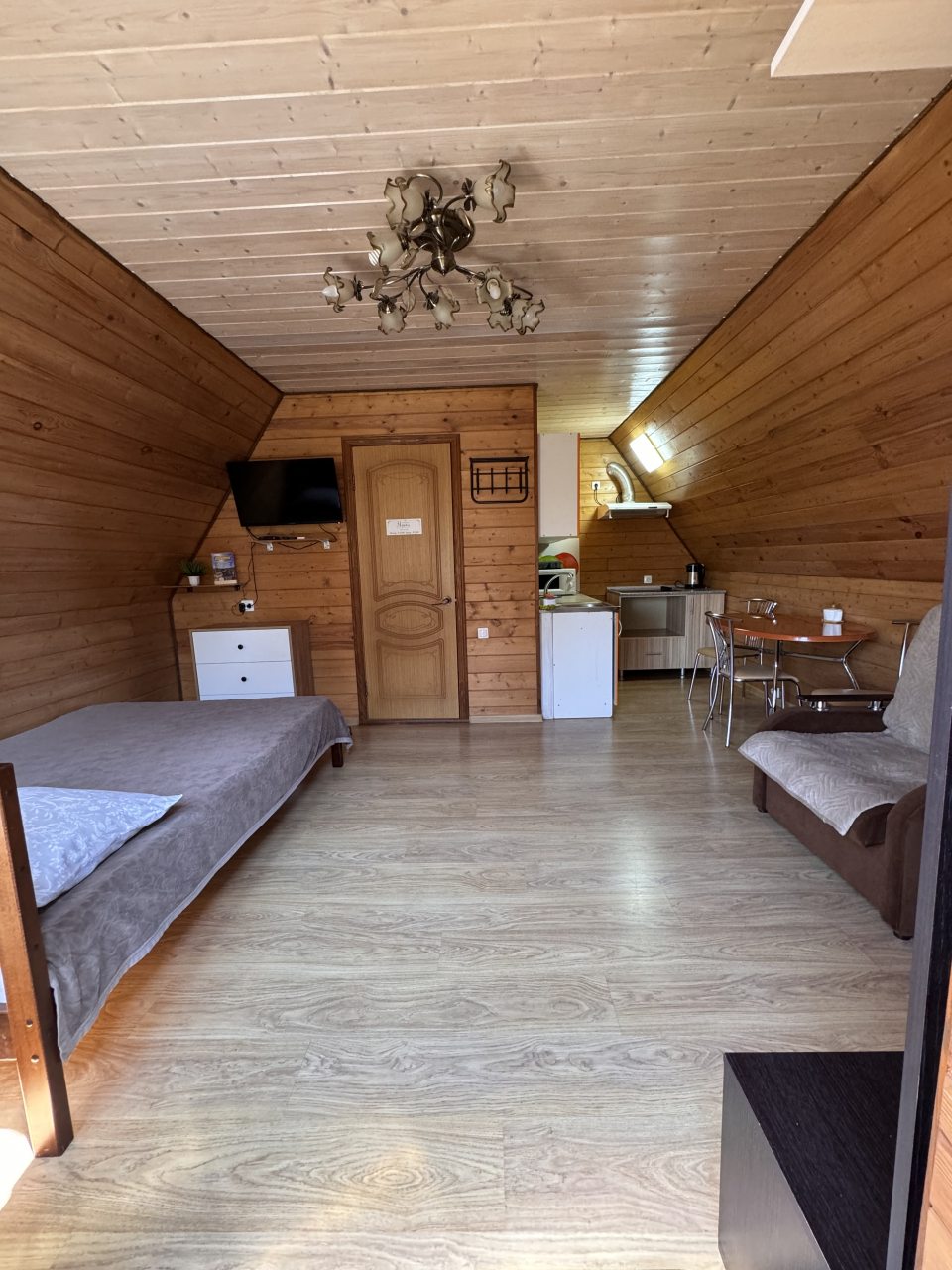 Студио (Трёхместный), Гостевой дом У реки