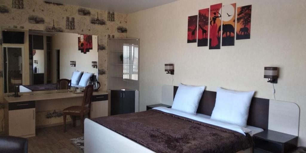 Двухместный (Улучшенный номер с кроватью размера «king-size») гостиницы Саванна, Рязань