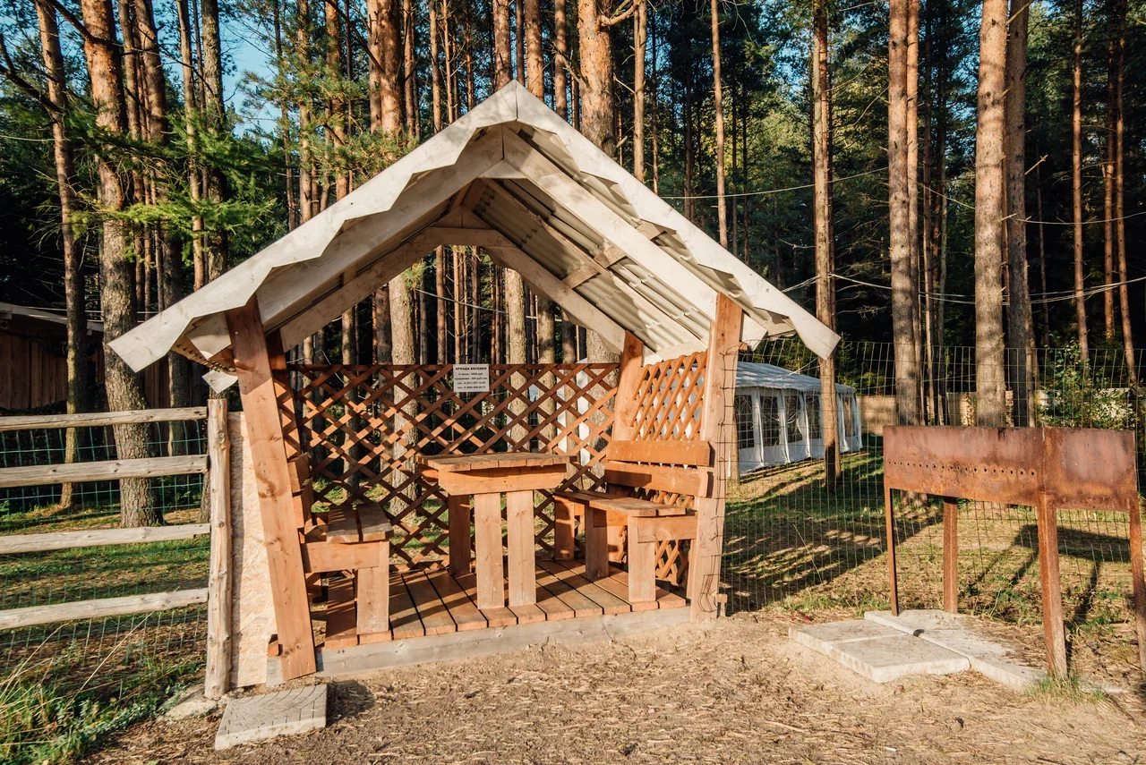 Беседки для отдыха, База отдыха Пикник