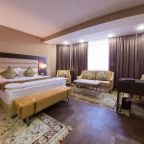 Полулюкс, Отель Best Western Plus Astana