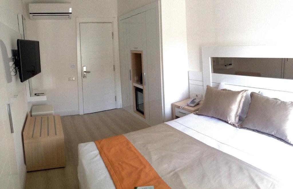 Двухместный (Двухместный номер с 1 кроватью или 2 отдельными кроватями) отеля Doc's Hotel Kemer, Кемер