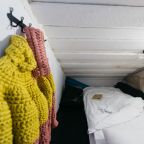 Спальное место на антресоли в общих номерах в хостеле «Кеды», Москва