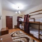 Номер (Кровать в общем номере для мужчин с 4 кроватями), Хостел Friendship Hostel & Tours