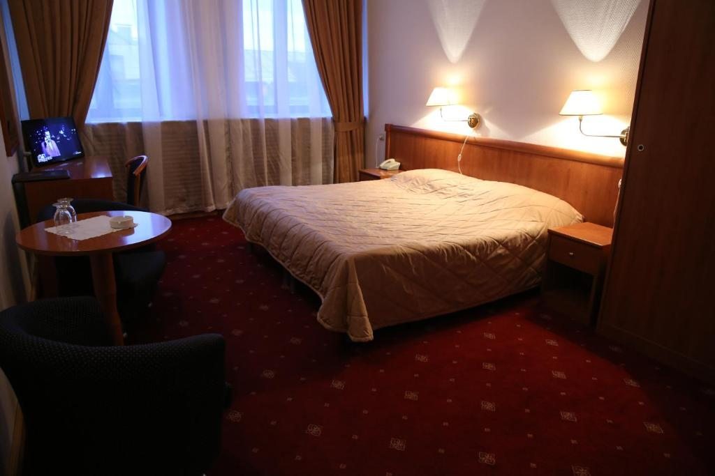 Двухместный (Двухместный номер Делюкс с 1 кроватью или 2 отдельными кроватями) отеля Аракс, Гюмри