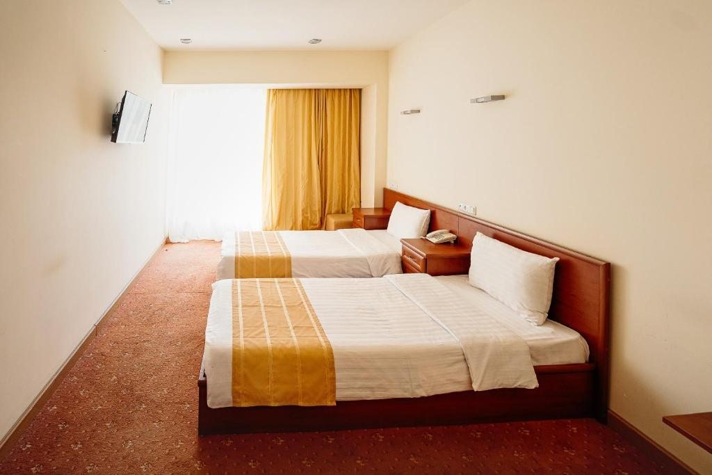 Двухместный (Двухместный номер с 1 кроватью или 2 отдельными кроватями и балконом) отеля Джермук Ашхар