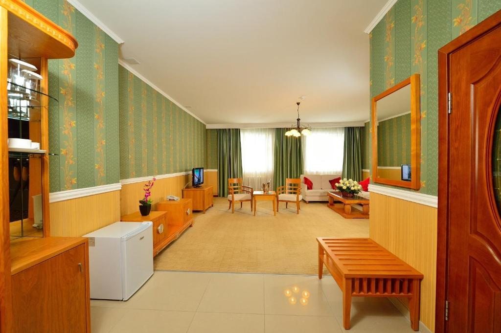 Сьюит (Люкс) отеля О Азамат, Астана