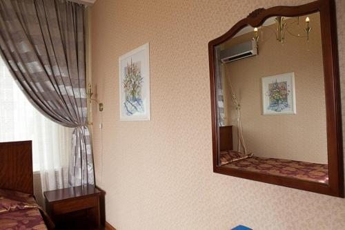 Двухместный (Двухместный номер с 2 отдельными кроватями) отеля Топаз на Жангельдина, Астана