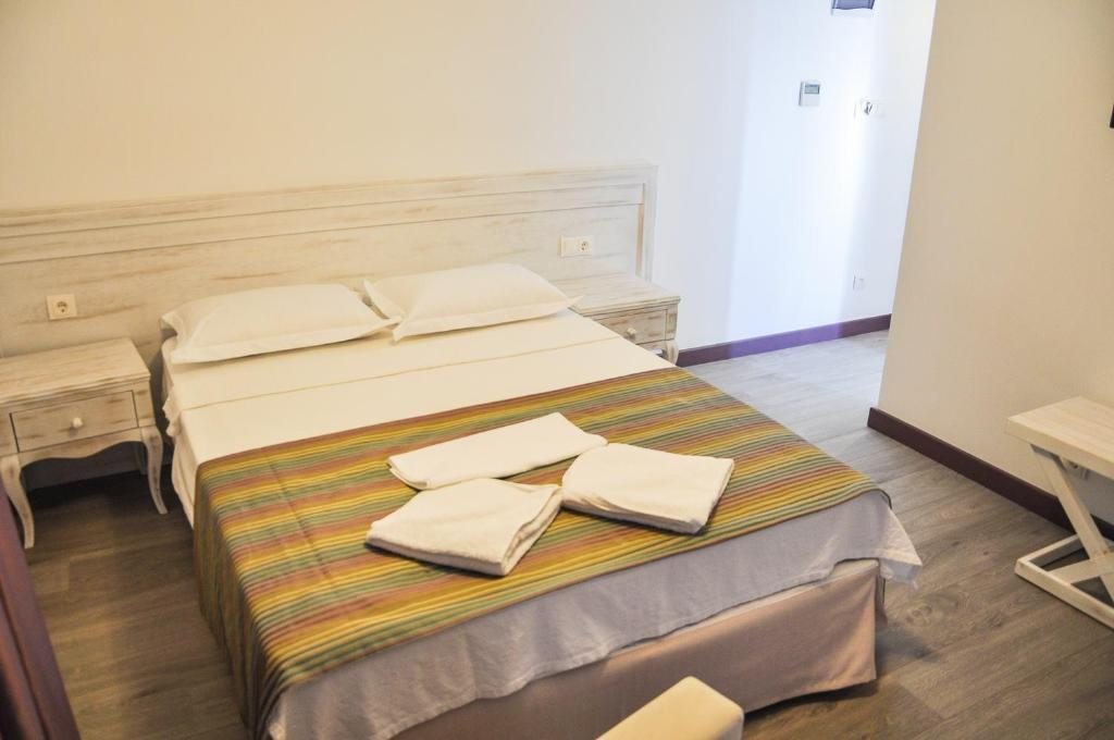 Двухместный (Двухместный номер с 1 кроватью или 2 отдельными кроватями) отеля Gurup Hotel, Бодрум