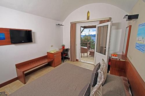 Двухместный (Стандартный двухместный номер с 1 кроватью и видом на море) отеля Manastir, Бодрум