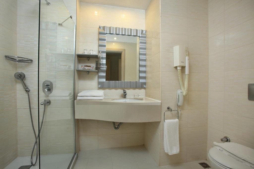 Двухместный (Двухместный номер Делюкс с 1 кроватью или 2 отдельными кроватями) курортного отеля Mandarin Resort & Spa, Бодрум