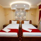 Двухместный (Улучшенный номер с 2 кроватями размера «queen-size»), Salut Hotel Almaty