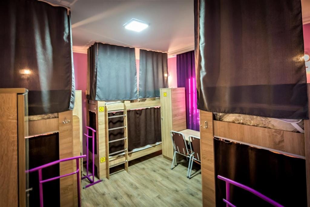 Номер (Кровать в общем 6-местном номере для женщин) хостела DA Hostel Almaty, Алматы