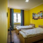 Номер (Кровать в общем номере с 2 кроватями), Хостел DA Hostel Almaty