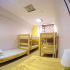Номер (Кровать в общем номере с 5 кроватями), Хостел Hello