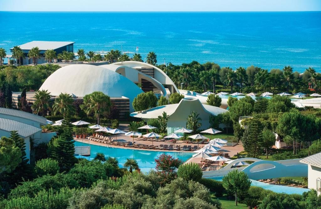 Курортный отель Cornelia Diamond Golf Resort & Spa, Белек