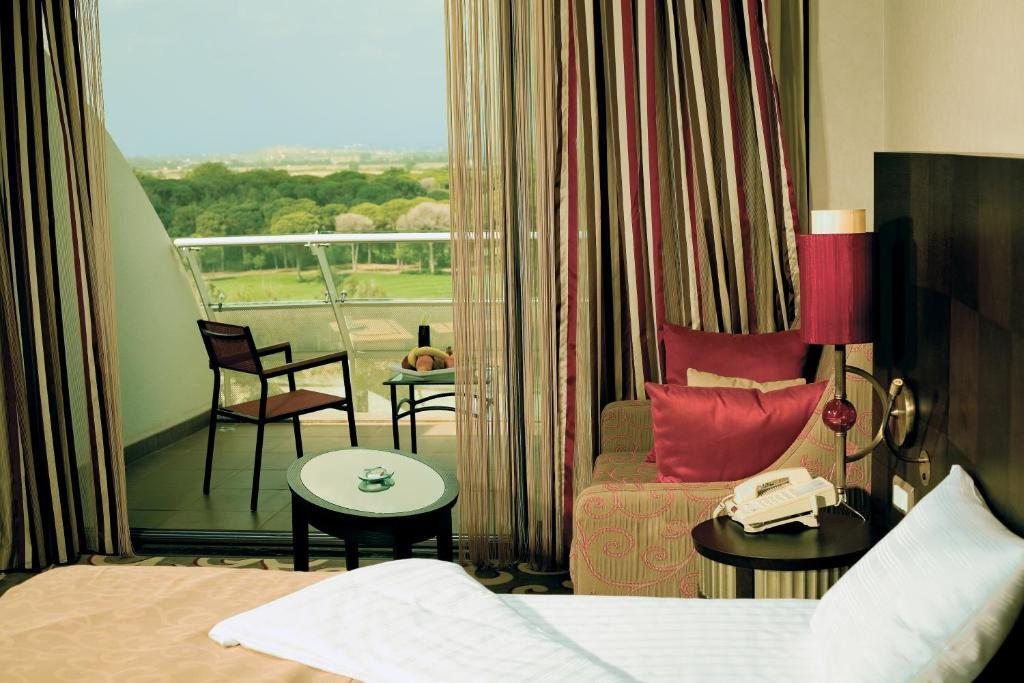 Двухместный (Классический номер с видом на сад) курортного отеля Cornelia Diamond Golf Resort & Spa, Белек