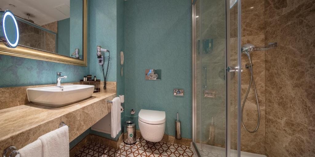 Семейный (Семейный номер с 2 ванными комнатами) отеля Granada Luxury Belek, Белек