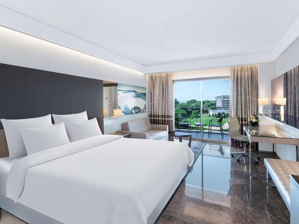 Двухместный (Двухместный номер Делюкс с 1 кроватью и видом на море) курортного отеля Rixos Premium Belek, Белек