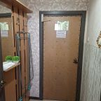 Трехместный номер стандарт. Две раздельные кровати и диван.