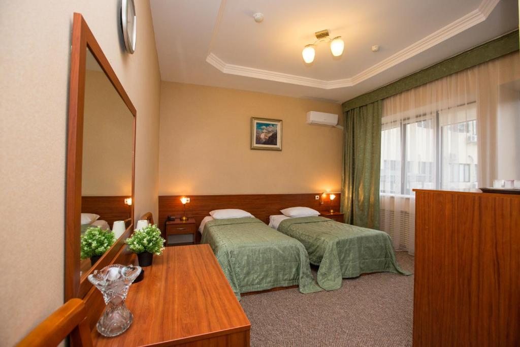 Двухместный (Двухместный номер с 2 отдельными кроватями) отеля Saya, Алматы