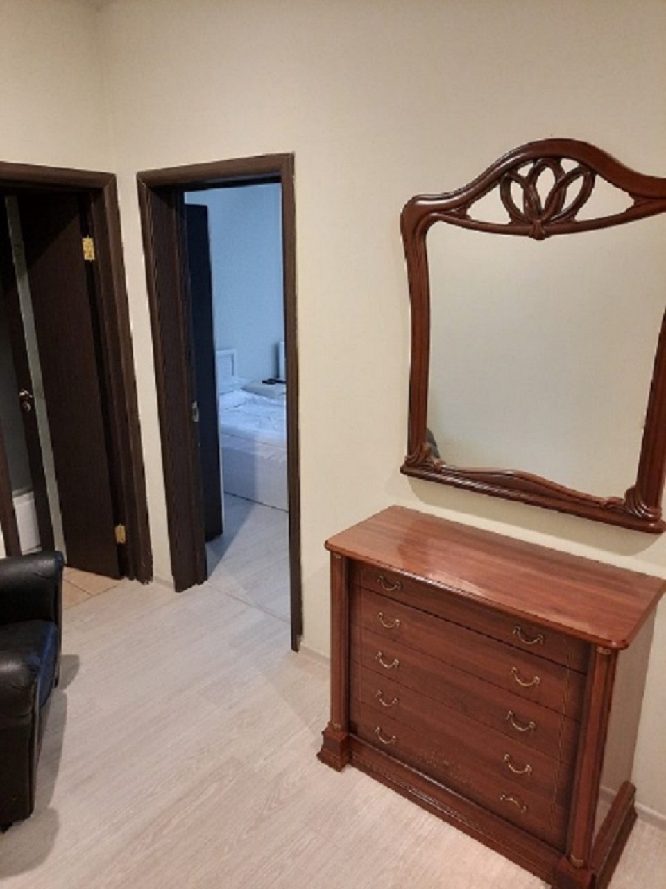 Трёхместный и более (Двухкомнатный Стандарт), Гостиница SAIRAN