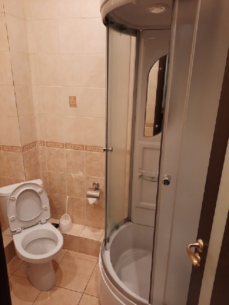 Трёхместный и более (Двухкомнатный Стандарт), Гостиница SAIRAN