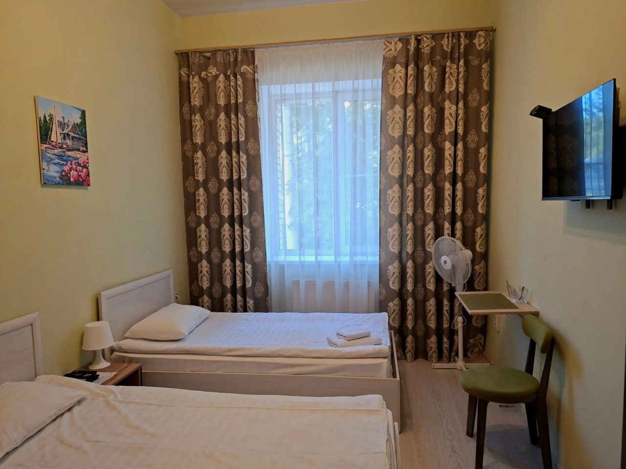Трёхместный и более (Двухкомнатный Стандарт), Гостиница SAIRAN