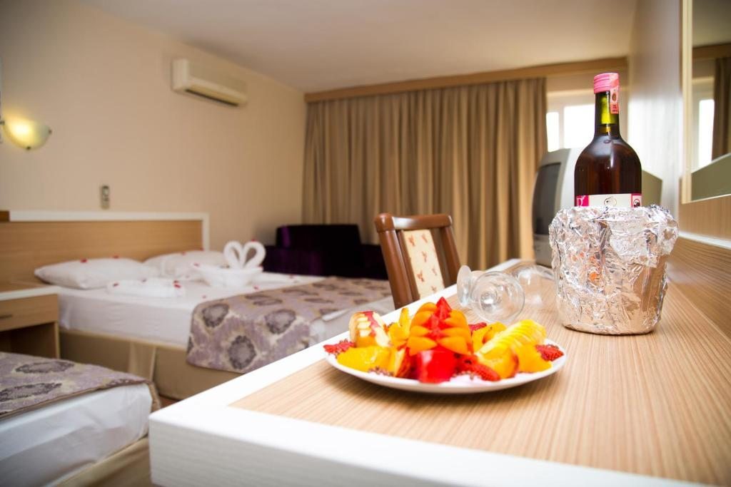 Двухместный (Двухместный номер эконом-класса с 1 кроватью) курортного отеля Tuntas Beach Hotel - All Inclusive, Дидим